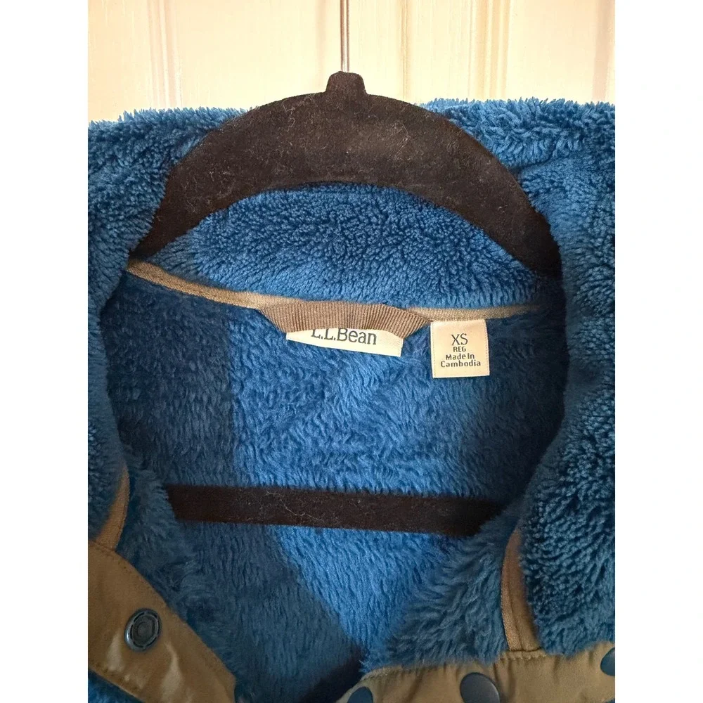 L.L. Bean bean blue